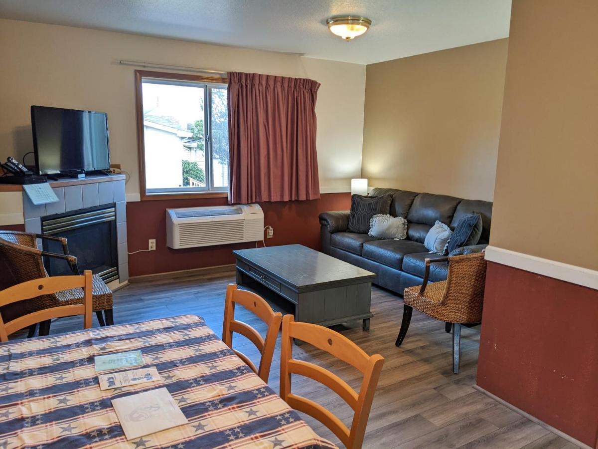 Hillcrest Inn Seaside Luaran gambar