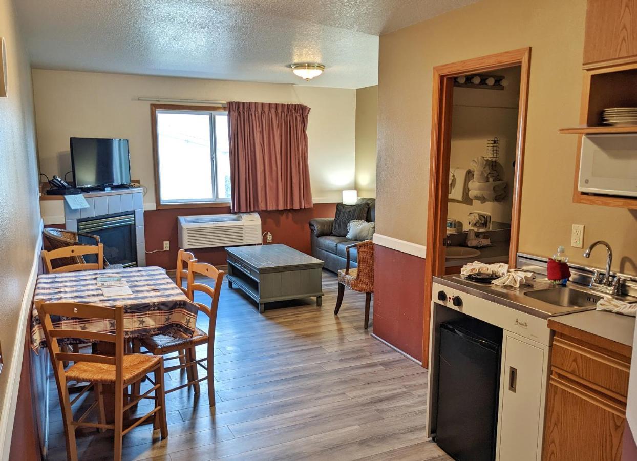 Hillcrest Inn Seaside Luaran gambar
