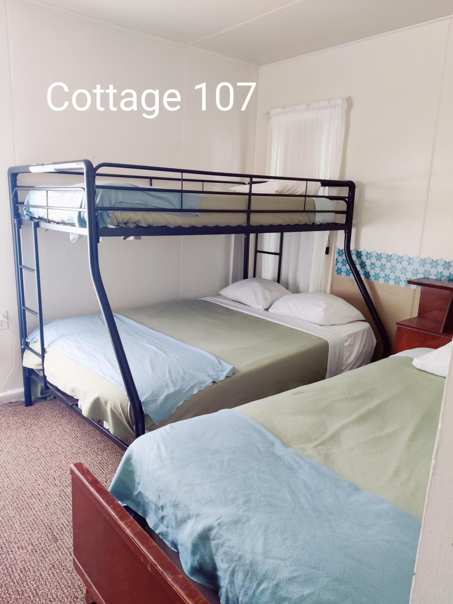 Hillcrest Inn Seaside Luaran gambar