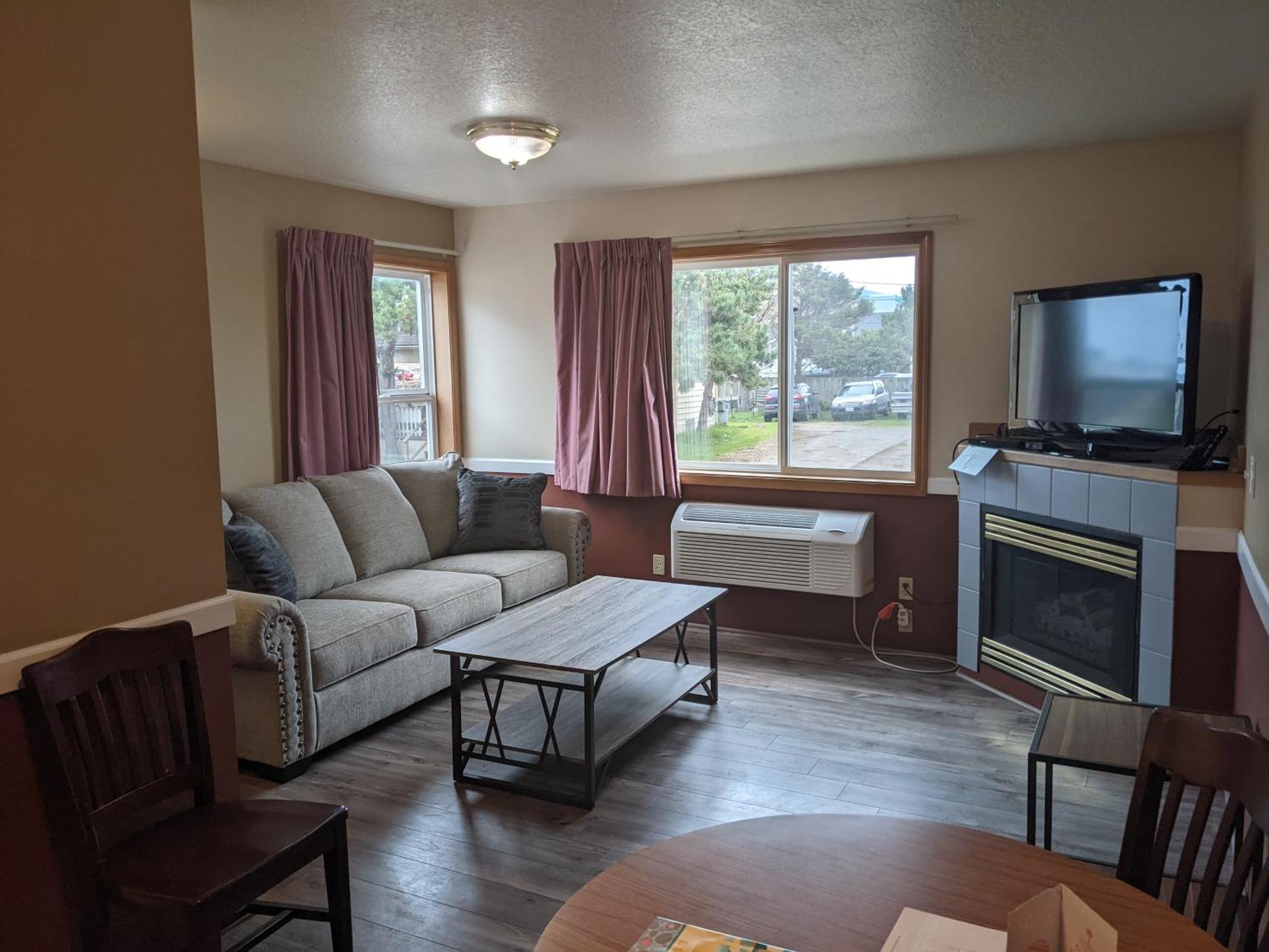 Hillcrest Inn Seaside Luaran gambar